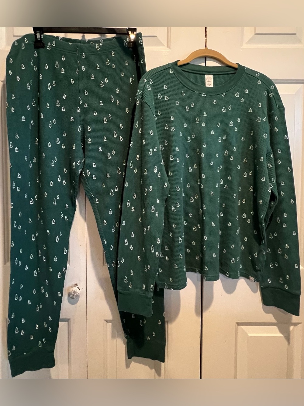 💚🌲Organic Thermal Pajama Set with Tree Print